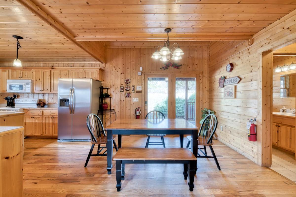 Country Living Villa Sevierville Dış mekan fotoğraf